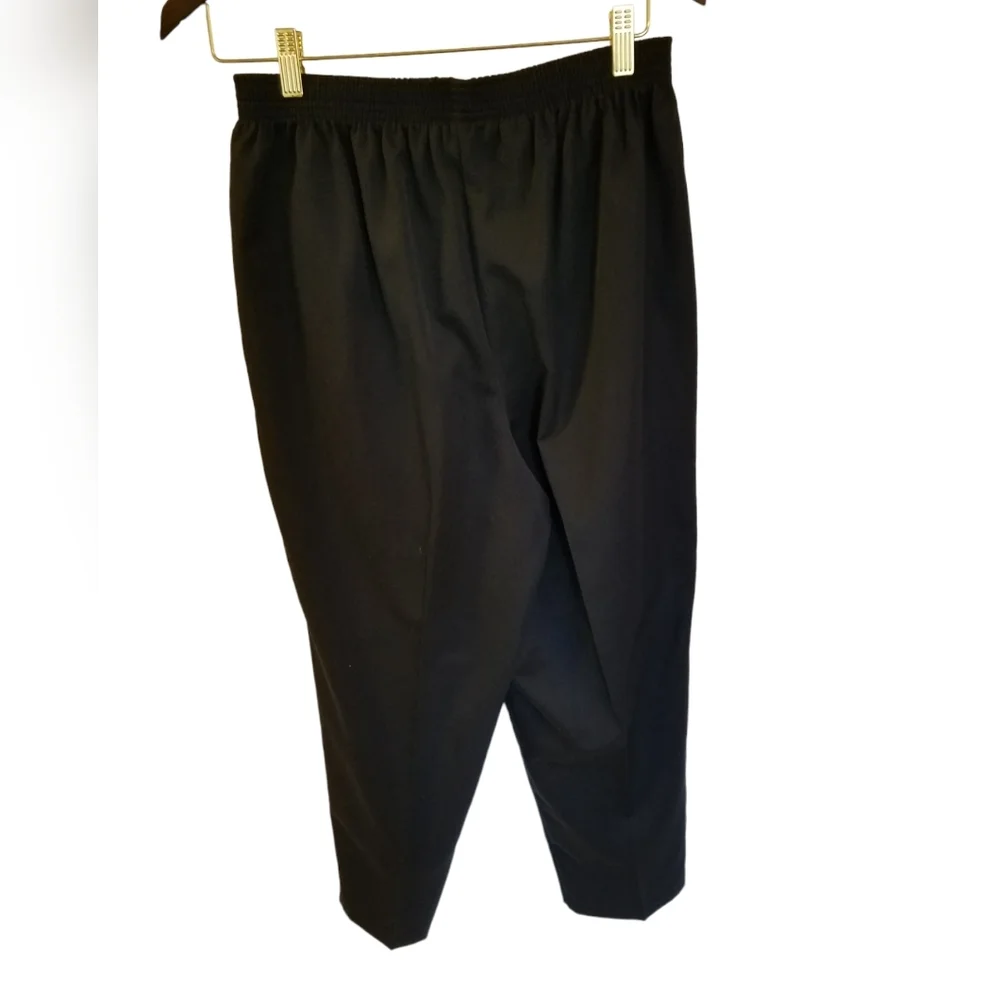 Dress Barn Woman Black  Elastic Waist Pants  Size 14WP Made in USA - Picture 3 of 14